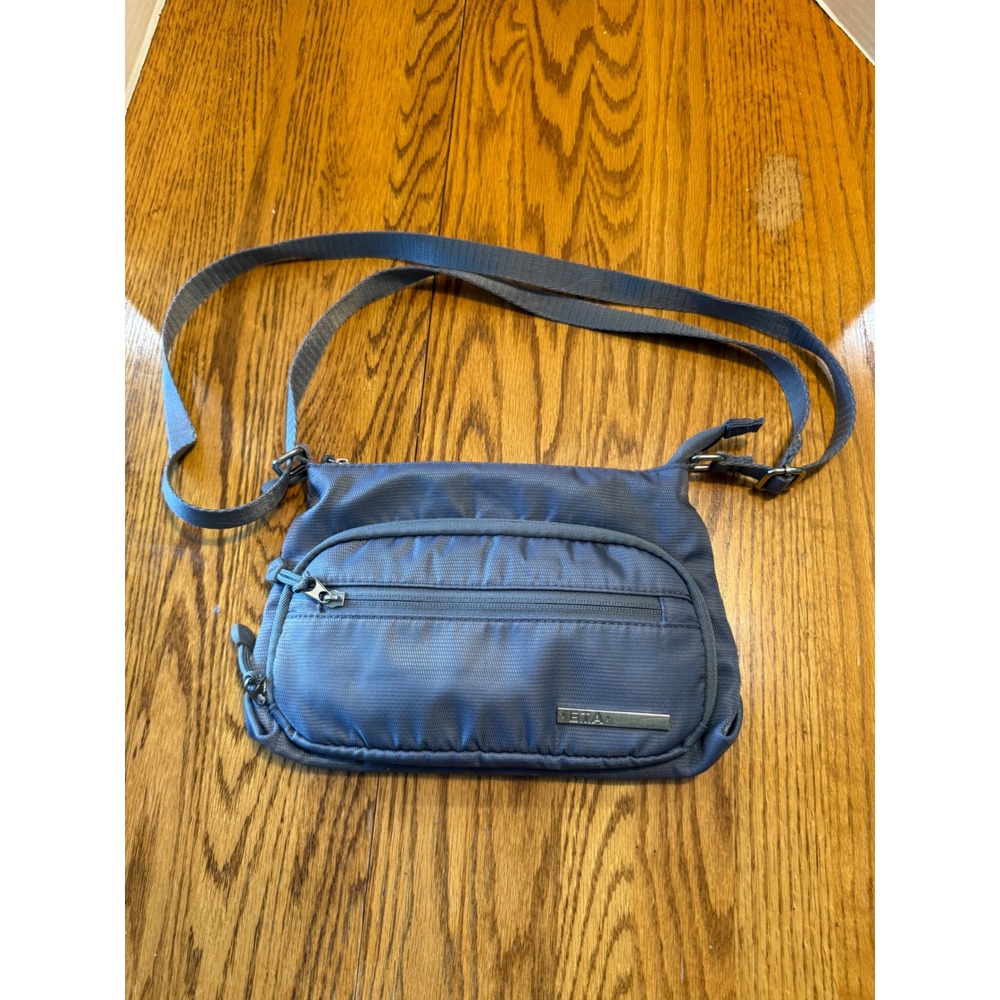 ETA Travel Crossbody Bag Gray Nylon Multi Pocket Wallet Organizer Purse